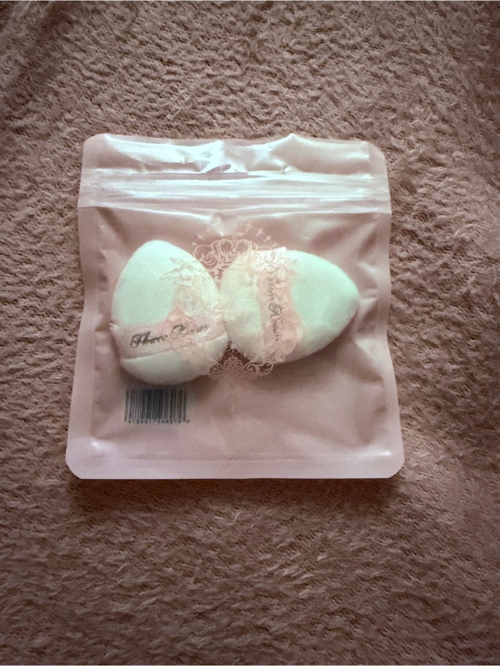Flower Knows  mini powder puffs set of 2